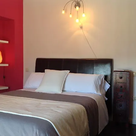 Apartamentos La Machacona Plaza De Santiago Apartment *