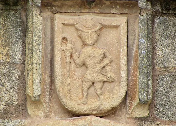 La Machacona Plaza De Santiago * Касерес