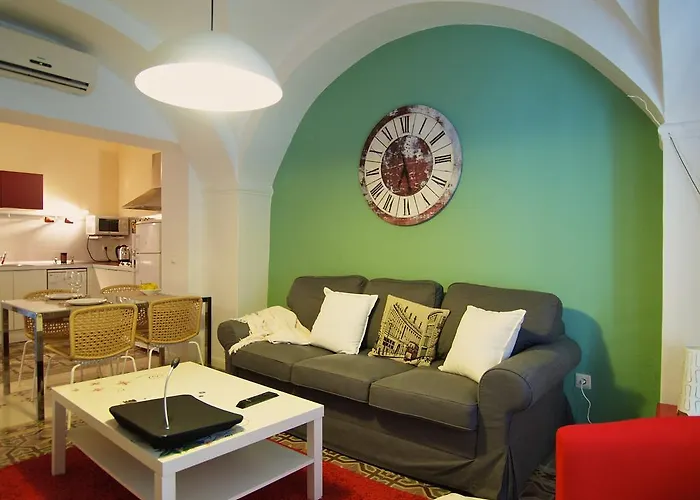 La Machacona Plaza De Santiago * Касерес